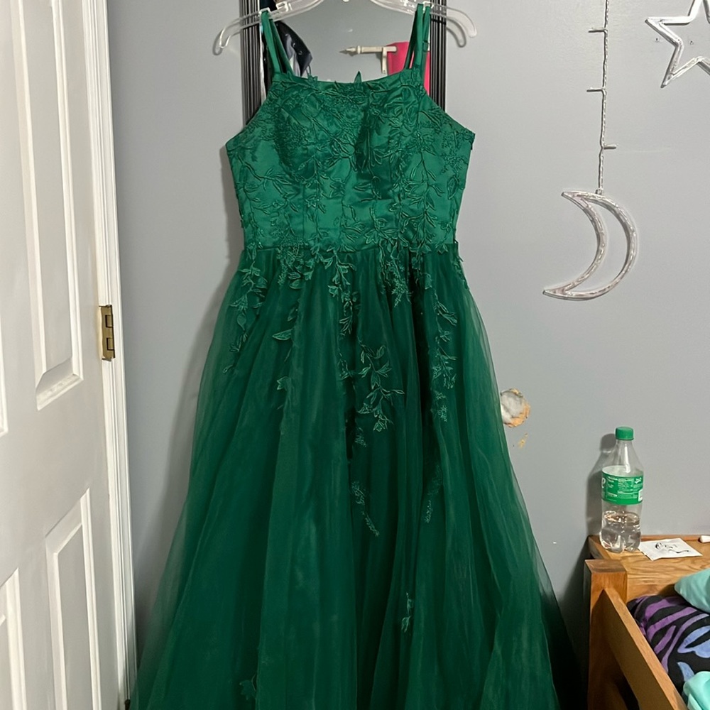 Green prom dress size 6